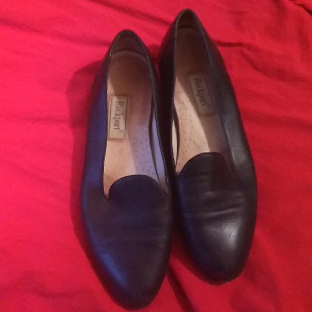 SOFTLEATHER  ROCKPORTS FLATS